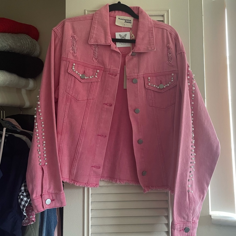 GORGEOUS beaded denim jacket🩷🎀